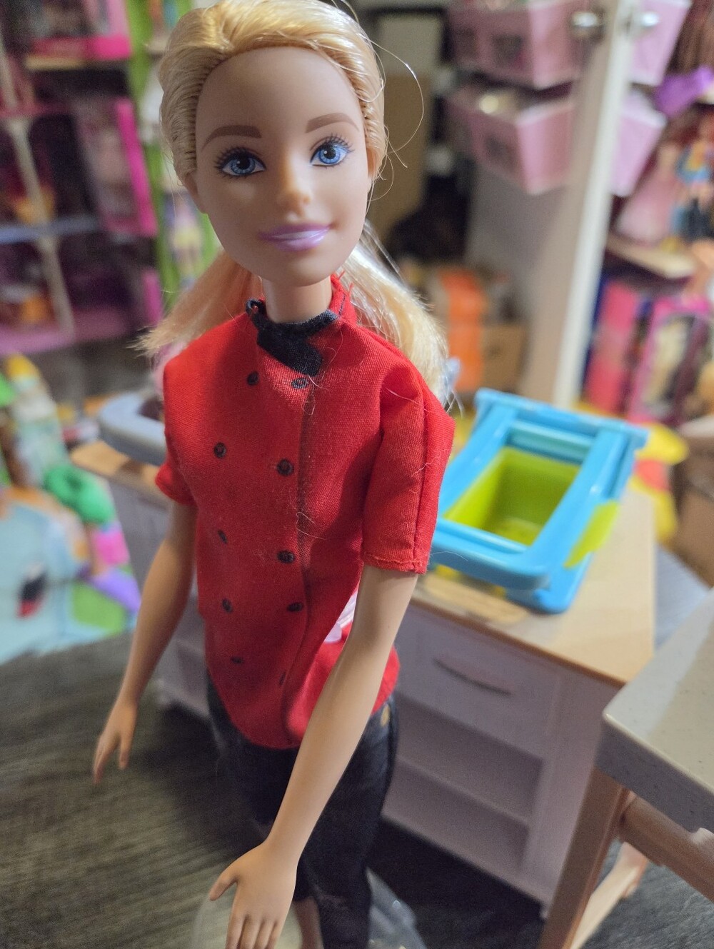 Barbies Ultimate Kitchen And Pizza Chef Play Doh Playsets - Picture 7 of 7